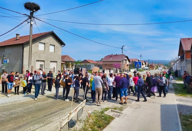 Lipičani najavljuju nove prosvjede ako se radovi uskoro ne privedu kraju/Foto: Mario Barać/MojPortal.hr