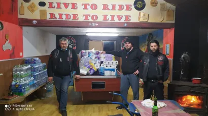 Članovi Moto kluba Daruvar s prikupljenom pomoći za ljude koji su pogođeni potresom u Petrinji i okolici/Foto:Moto klub Daruvar
