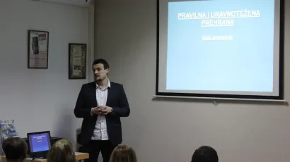 Nutricionist Dragan Gazibara na jednom od prijašnjih predavanja/Foto: Compas.hr