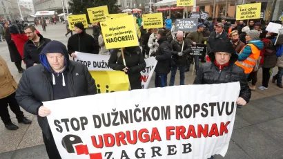 Prosvjed članova udruge Franak održan 2015. u Zagrebu/Foto: Damjan Tadic/CROPIX