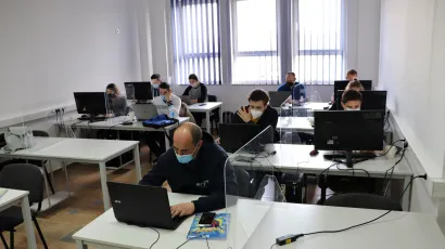 Polaznici će do kraja rujna odraditi 1000 sati teorijske i praktične nastave, a edukacija je za besplatna/Foto: Mojportal.hr 