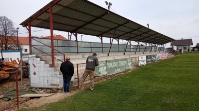 Stara tribina bit će srušena, a na njenom mjestu izgradit će se nova/ Foto: Deni Marčinković