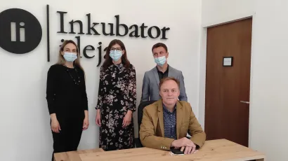 Željko Pavleković, čelni čovjek Bjelovarskog centra za razvoj civilnoga društva i njegov radni tim/Foto: Martina Čapo