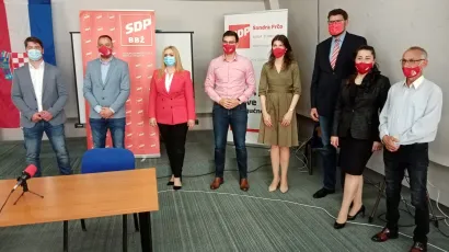 Peđa Grbin s kandidatima SDP-a na predstojećim izborima/ Foto: Deni Marčinković