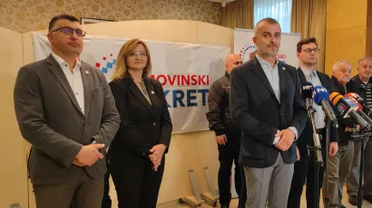 Pressica na kojoj su iz Domovinskog pokreta oštro opovrgnuli suradnju sa SDP-om i Damir Bajs NL/Foto: Martina Čapo