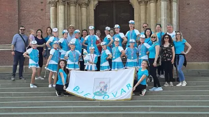 Bjelovarske mažoretkinje osvojile su brojna odličja na natjecanju u Đakovu/Foto: Plesni klub