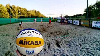 Djeca će kroz igru, razne vježbe i natjecanja imati priliku naučiti osnovne odbojkaške, gimnastičke i atletske elemente/Foto: Maja Gašpar