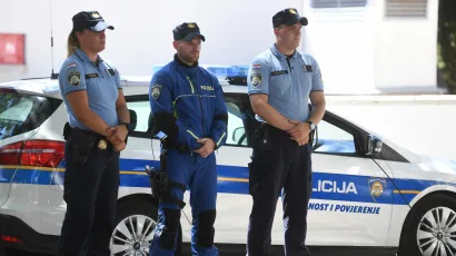 Policija je dva puta dolazila na istu adresu zbog istog razloga/Foto: Jure Mišković/CROPIX (ilustracija)