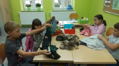 Šivanje je omiljena aktivnost učenicima na Domaćinstvu/Foto: OŠ Mate Lovraka Veliki Grđevac