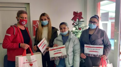 Vrijedne volonterke iz Doma učenika srednjih škola Bjelovar/Foto: GDCK Bjelovar