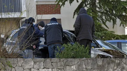 Očevid na zapaljenom automobilu obavili su policajci iz Bjelovara/Foto: Joško Šupić/CROPIX (ilustracija)