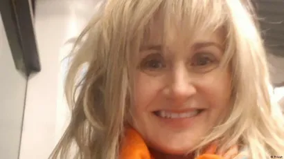 Bjelovarčanka Vesna, nakon pola života provedenog u Australiji, odlučila je produžiti svoje ljetovanje u rodnoj zemlji i ostati u Hrvatskoj duže od planiranog.../Foto: Screenshot DW