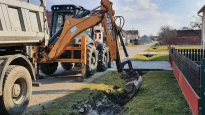 Ukupno će se iskopati osam kilometara putnih jaraka i graba/ Foto: Grad Bjelovar