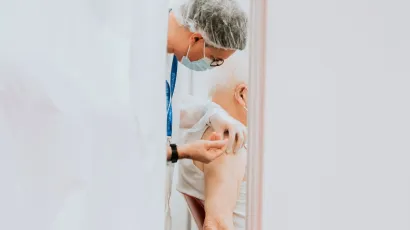 Halmed će svim zdravstvenim radnicima koji propisuju, izdaju i primjenjuju cjepivo poslati posebne upute/Foto: Unsplash<br>