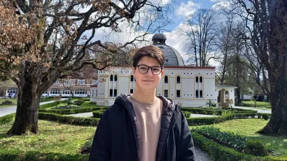 Filip Radić promovira svoju glazbenu školu i svog grad na najljepši mogući način/Foto: MojPortal.hr