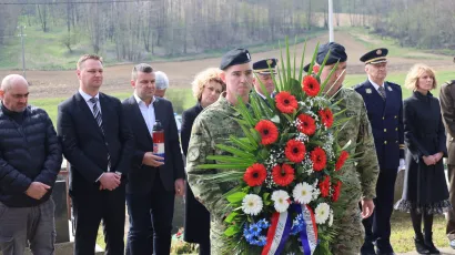 Odana počast žrtvama prvog ratnog zločina na ovim područjima u II. svjetskom ratu/ Foto: BBŽ