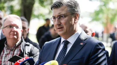 Premijer Andrej Plenković u Okučanima/Foto: Tomislav Krišto/CROPIX<br>