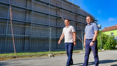 Župan Marušić i načeln ik Bašljan obišli su dvoranu/Foto: BBŽ