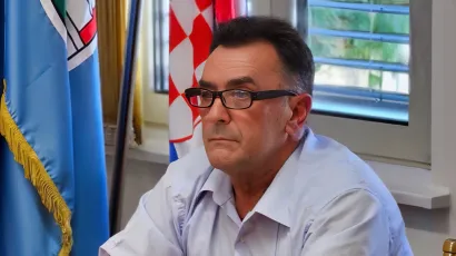 Stevica Benedek u daruvarskom Gradskom vijeću/Foto: Nikica Puhalo/MojPortal.hr