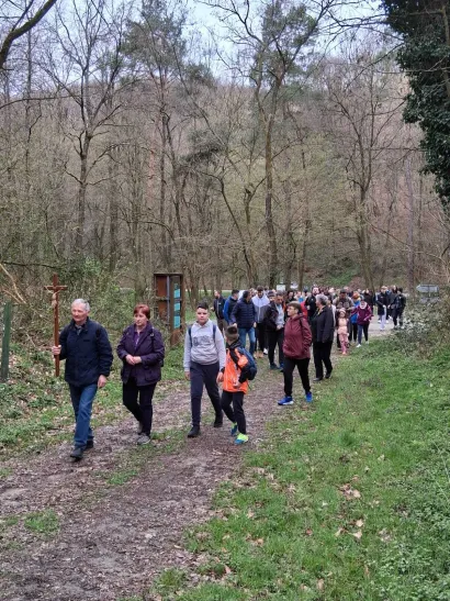Križnu put prema Beloj crkvi/Foto: Lipa Garešnica