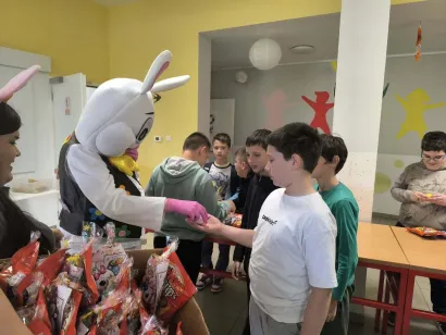 Zec je stigao s darovima/Foto: DND Veliko Trojstvo