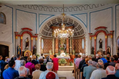 Sveta misa povodoma Dana grada u crkvi Presvetog Trojstva Daruvar/Foto: Predrag Uskoković/Grad Daruvar