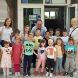Gradonačelnik Josip Bilandžija s najmlađim sugrađanima/Foto: Grad Garešnica