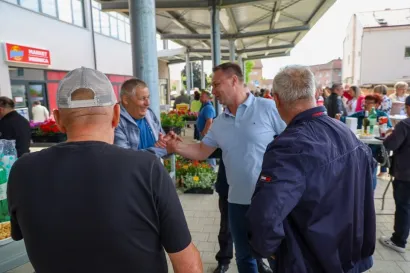Kandidat HDZ-a puno vremena provodi na terenu/Foto: HDZ