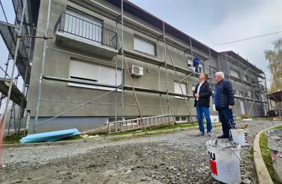 Župan Marko Marušić i načelnik Zlatko Bakunić komentiraju radove/Foto: Nikica Puhalo/MojPortal.hr