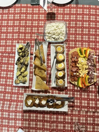 Moslavački doručak u punoj ljepoti/Foto: Ribafish