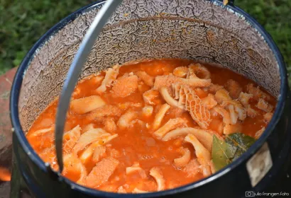 Ponovno će zamirisati kotlići ''Kod bake''/Foto: Julio Frangen