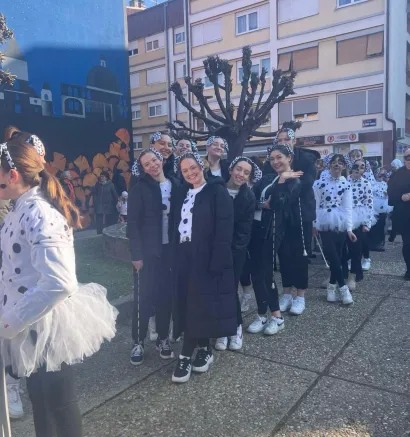 Pred prvi povratnički nastup na fašniku/Foto: Privatni album