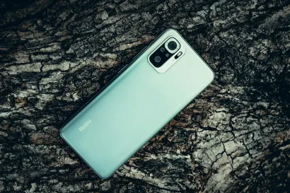 Riječ je o Redmi mobitelu/Foto: Pexels (Ilustracija)