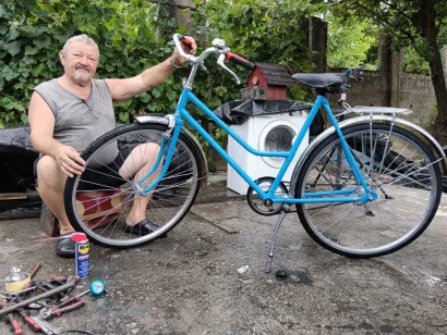 Nema tog bicikla kojeg Zlatko ne zna popraviti/Foto: Slavica Trgovac Martan
