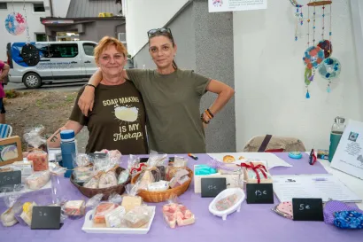 Daruvarčanka Jitka Pleša predstavila je svoje prirodne preparate za higijenu i njegu tijela/Foto: Predrag Uskoković/Grad Daruvar