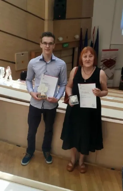 Njezi učenik Filip Waisser dobio je Oskara znanja za osvojeno prvo mjesto na državnom natjecanju iz Logike/Foto: Privatni album