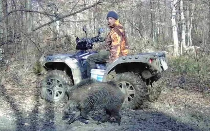 Na svom imanju pokraj Pakraca ima i divlju svinju koja se udomaćila/Foto: Privatni album