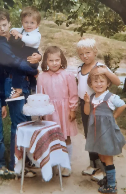 Oliver kao dijete sa gotovo pa bijelom kosom/Foto: Privatni album