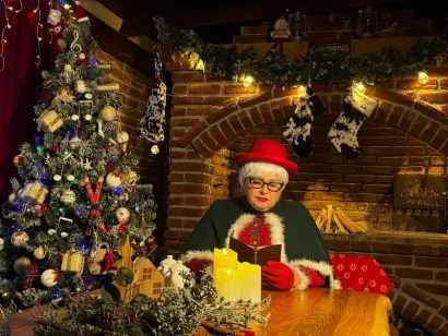 Baka Mraz sprema je za druženje s mališanima/Foto: Grad Bjelovar