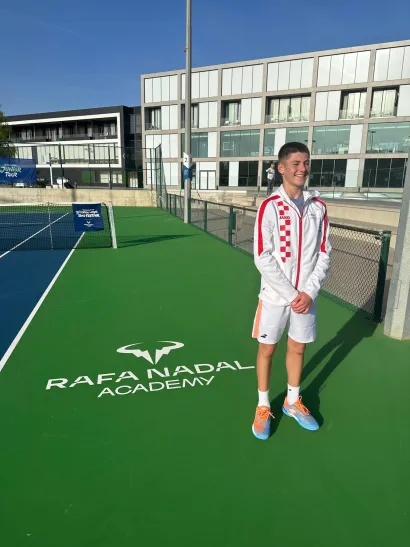 Mladu daruvarski tenisač niže uspjeh za uspjehom/Foto: Teniski klub Feniks Daruvar