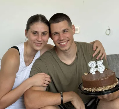 Katarina i Mateo Frklić darovali su djeci prekrasno kostimirano iznenađenje/Foto: Privatni album