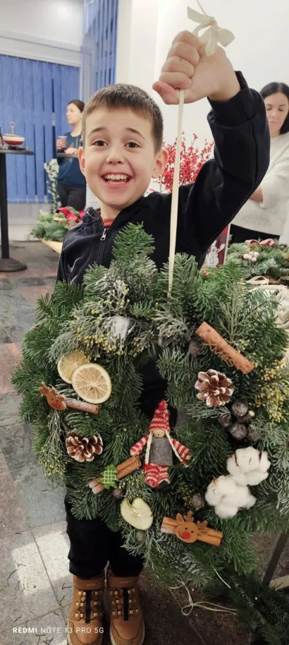 Dječji osmijeh i božićni ukras - blagdani mogu početi/Foto: Privatni album