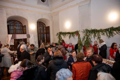 U dvorcu se tražilo mjesto više/Foto: Predrag Uskoković
