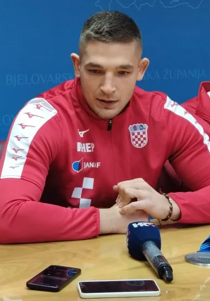 Borilačke vještine je ozbiljno počeo trenirati prije četiri godine/Foto: Slavica Trgovac Martan