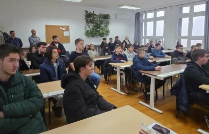 U Tehničkoj &scaron;koli bit će sjedi&scaron;te Centra izvrsnosti iz informatike/Foto: Centar izvrsnosti BBŽ