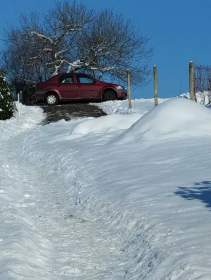 Do nekih je kuća bilo te&scaron;ko doći/Foto: Privatni album