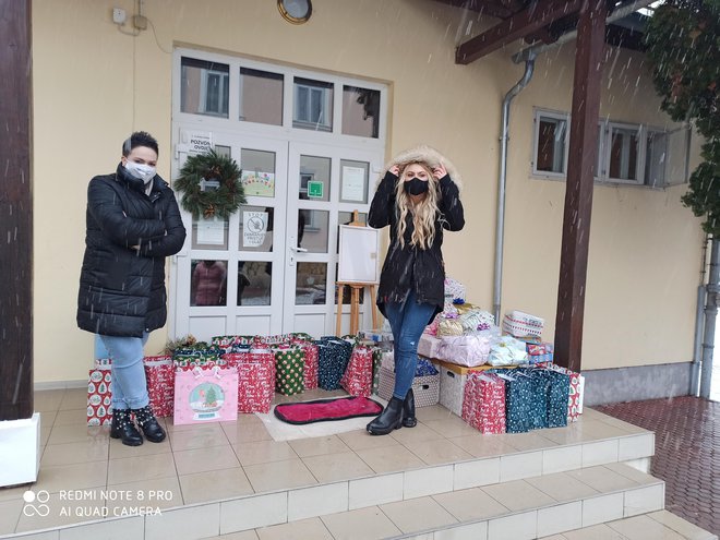 Sanja Humljan (lijevo), studentica farmacije iz Novske koja je pokrenula humanitarnu akciju za djecu/ Foto: MojPortal.hr