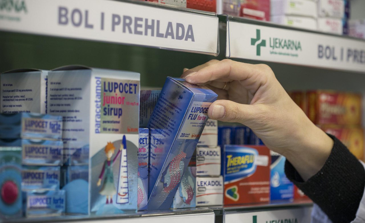 Fotografija: Lijekovi protiv gripe i prehlade/Foto: Božidar Vukičević/CROPIX