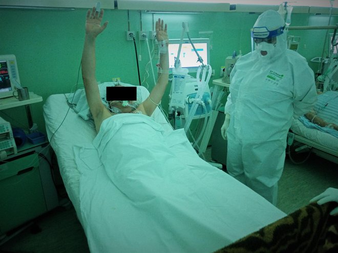 Pacijent s težim simptomima i na respiratoru, ali jedini budan na odjelu s respiratorima/Foto: Deni Marčinković