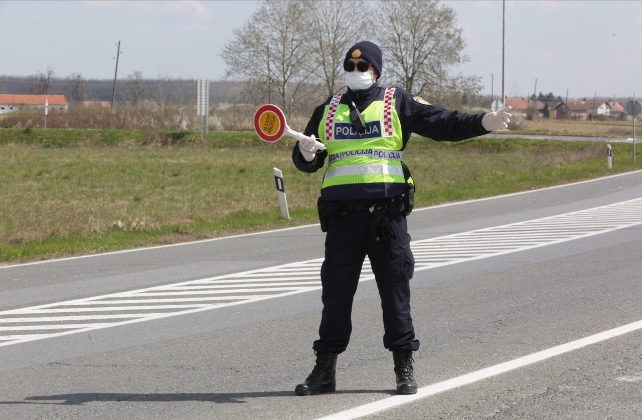 Fotografija: Pakrački policajci još nisu pronašli nesavjesnog vozača/Foto: Vlado Kos/CROPIX